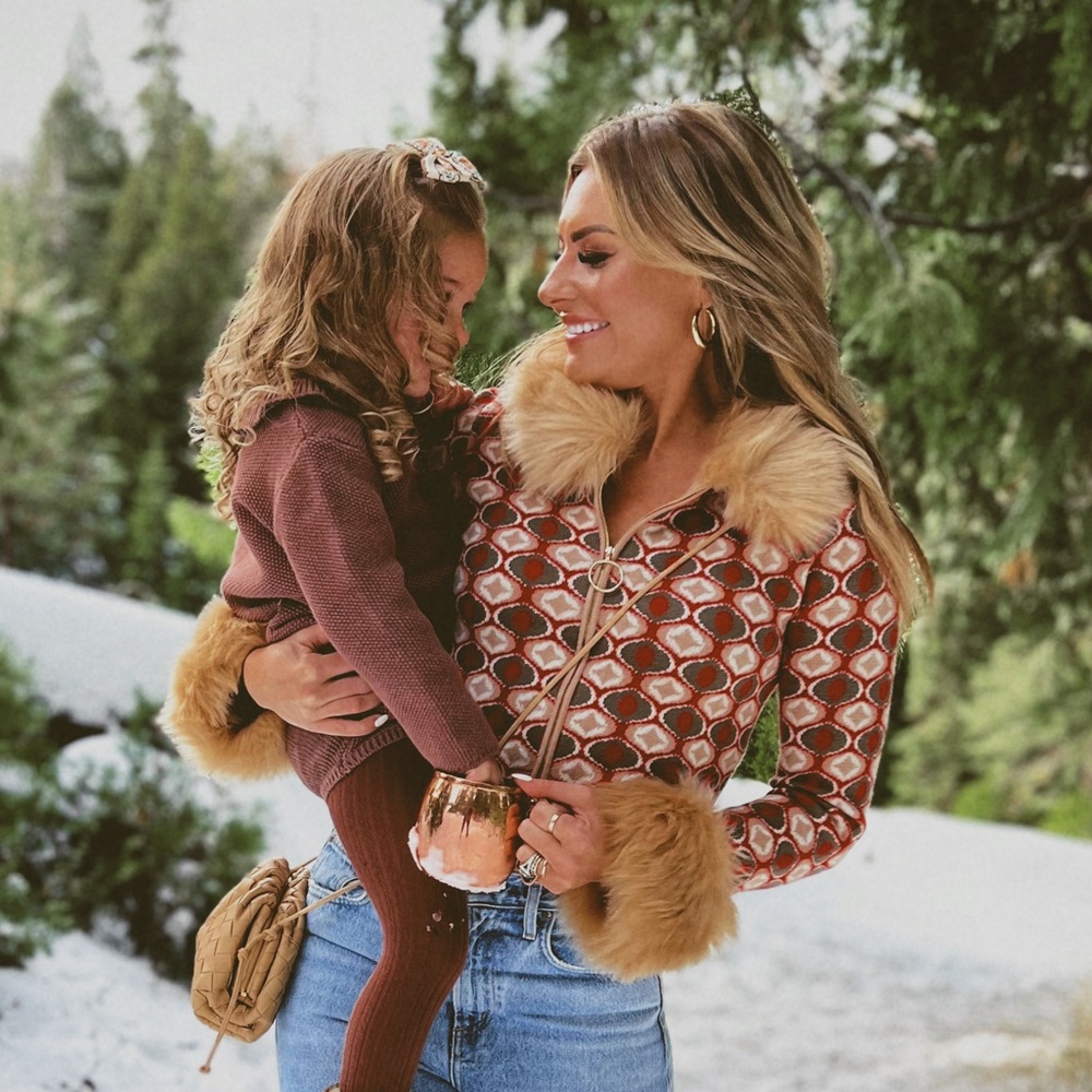 Show me your mumu sweater